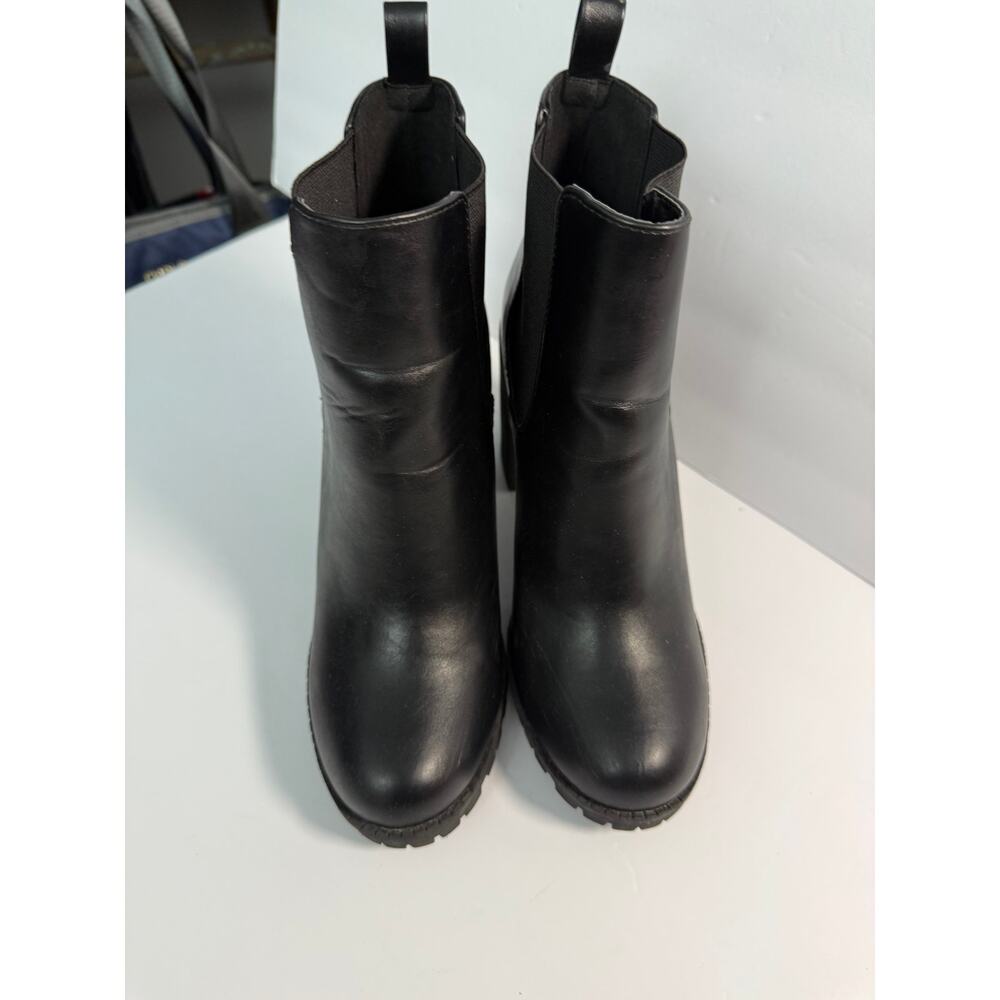 Soda Ankle Boots Elastic Side Pull on Lug High Block Heel Size 8